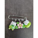 Grüne Blumenkatze Kawaii Brosche